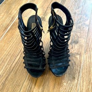 Steve Madden size 8 black shoes